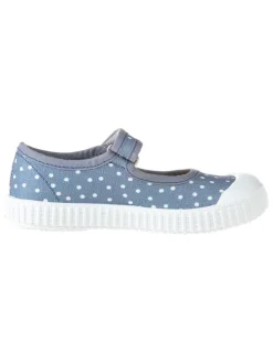 Spangenballerinas in Blau