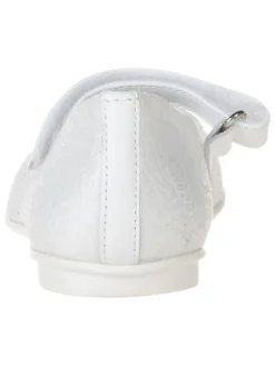 Spangenballerinas in Weiß