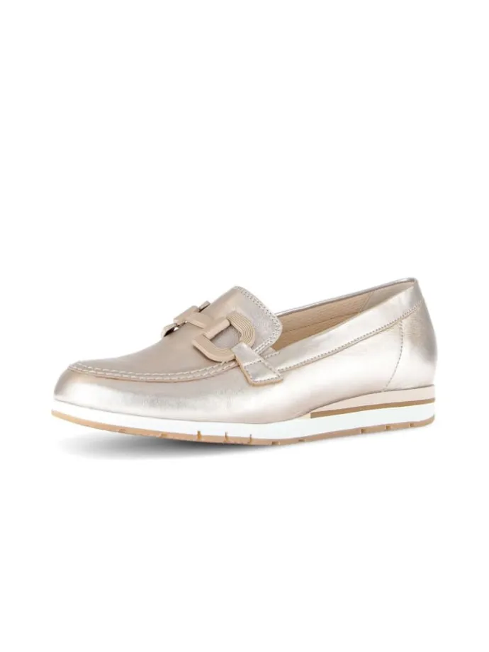 Sportliche Ballerinas in gold