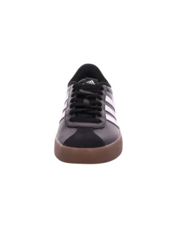 Sportschuh in schwarz