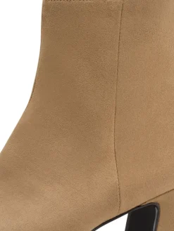 Stiefelette in beige