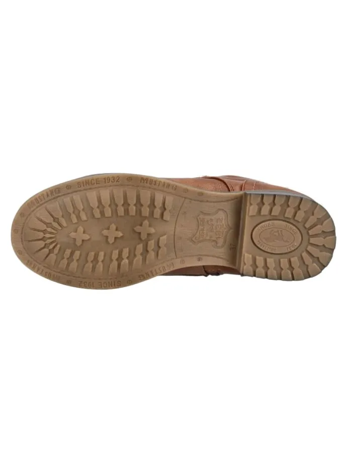 Stiefelette in Cognac