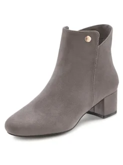 Stiefelette in hellgrau