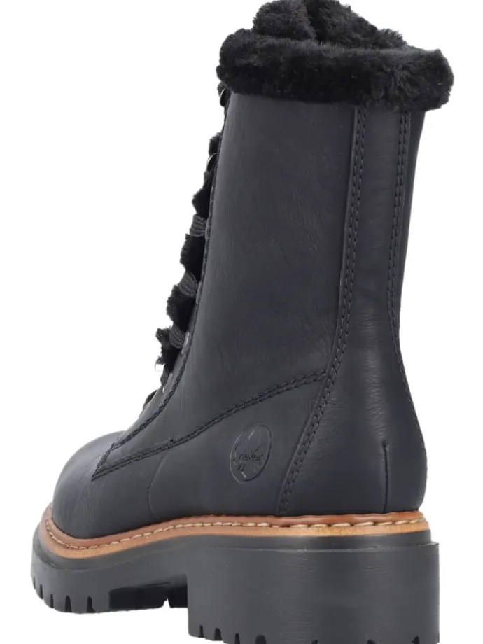 Stiefelette in Schwarz