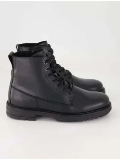 Stiefeletten in Schwarz