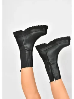 Stiefeletten in Schwarz