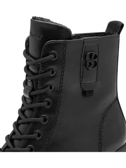 Stiefeletten in Schwarz
