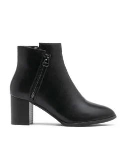 Stiefeletten in Schwarz