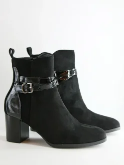 Stiefeletten in Schwarz