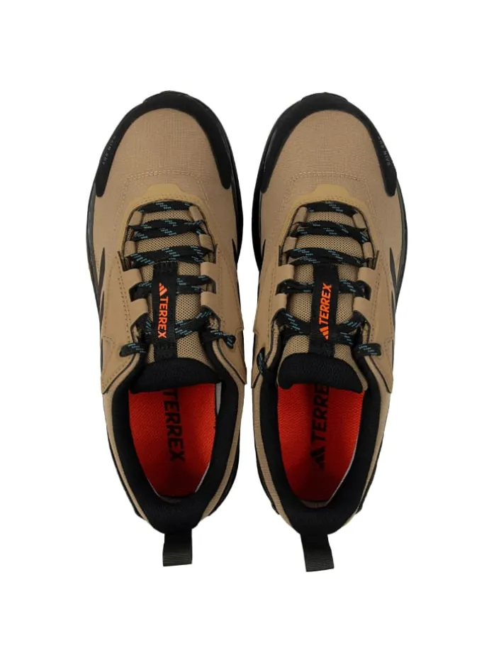 Wanderschuh in Braun