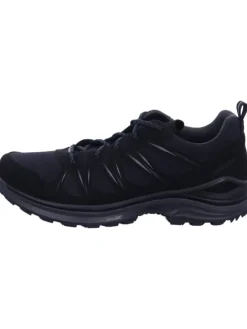 Wanderschuh in schwarz