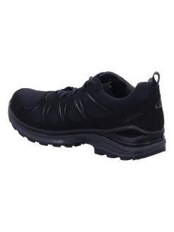 Wanderschuh in schwarz