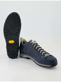 Wanderschuhe in Blau