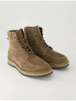 Winterstiefel in Braun