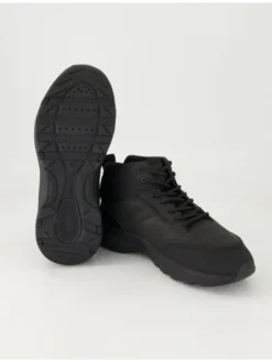 Winterstiefel in Schwarz