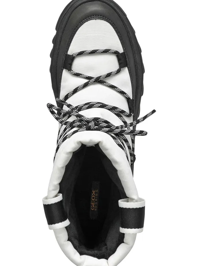 Winterstiefel "Milleiny" in Weiß/ Schwarz