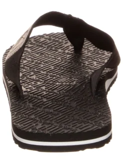 Zehentrenner in Schwarz